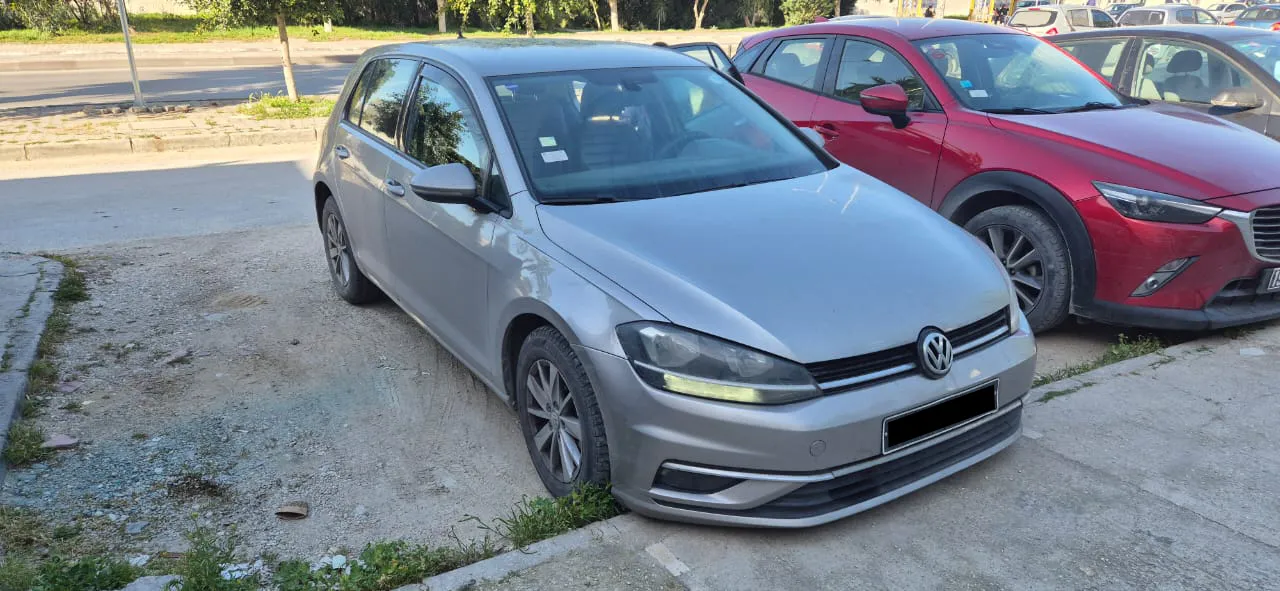 đŁ Ă VENDRE : Volkswagen Golf 7 Confortline RestylĂ©e