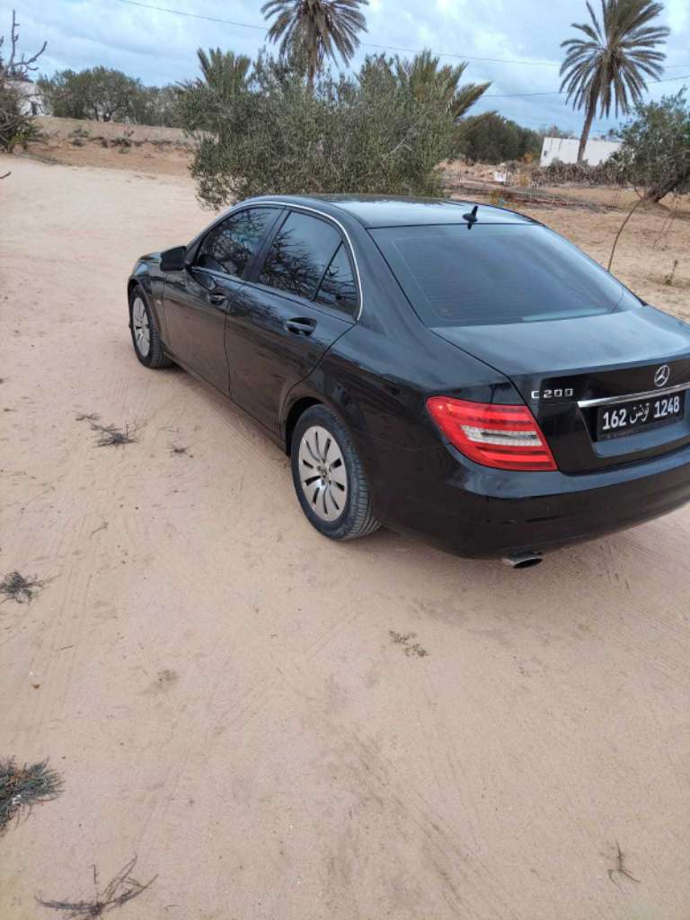 Mercedes c200