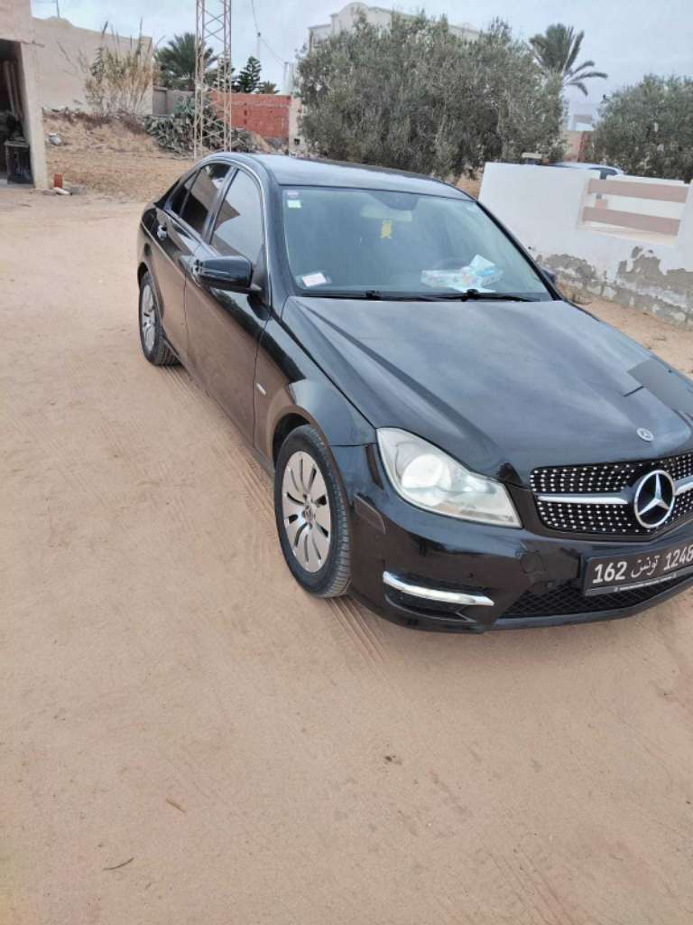 Mercedes c200