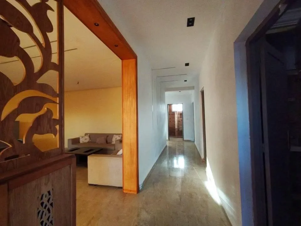 فرصة دار واسعة بالجردة و بلاصة الكرهبة موجودة 