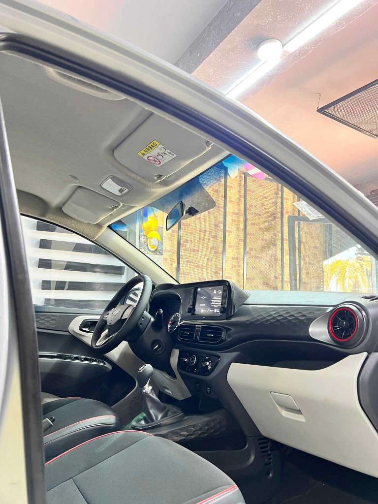 Hyundai Grand i 10 