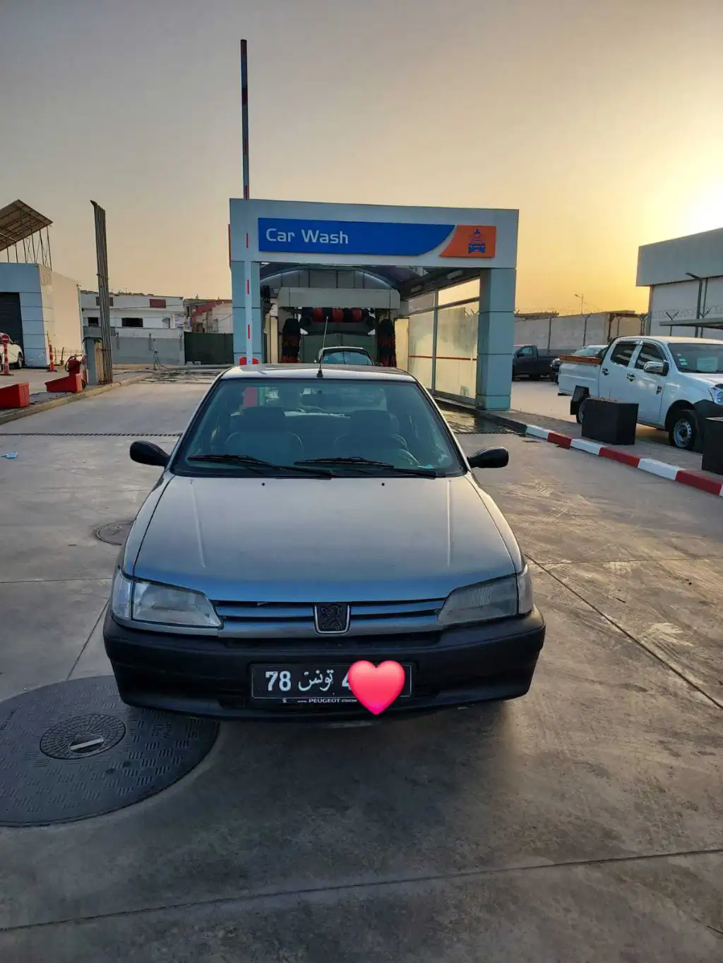 Avendre 306 essence nthifa nm de tlf 96 028 174