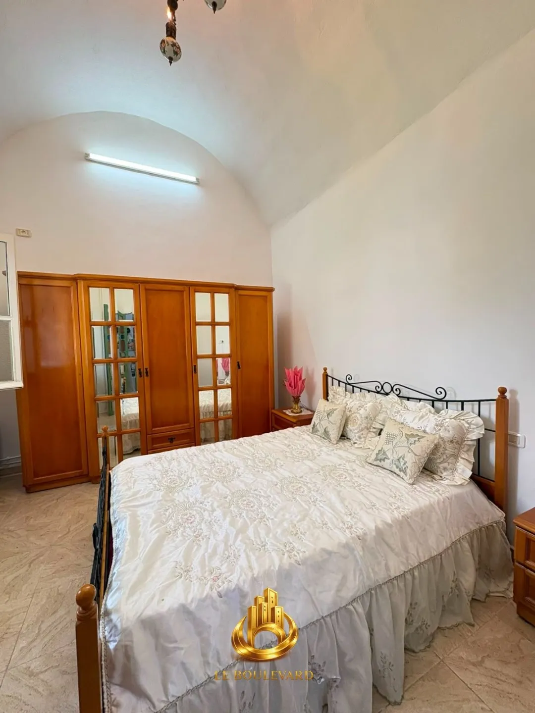 Location Annuelle : Maisonnette S+2 Style Arabesque à Jasmin, Nabeul