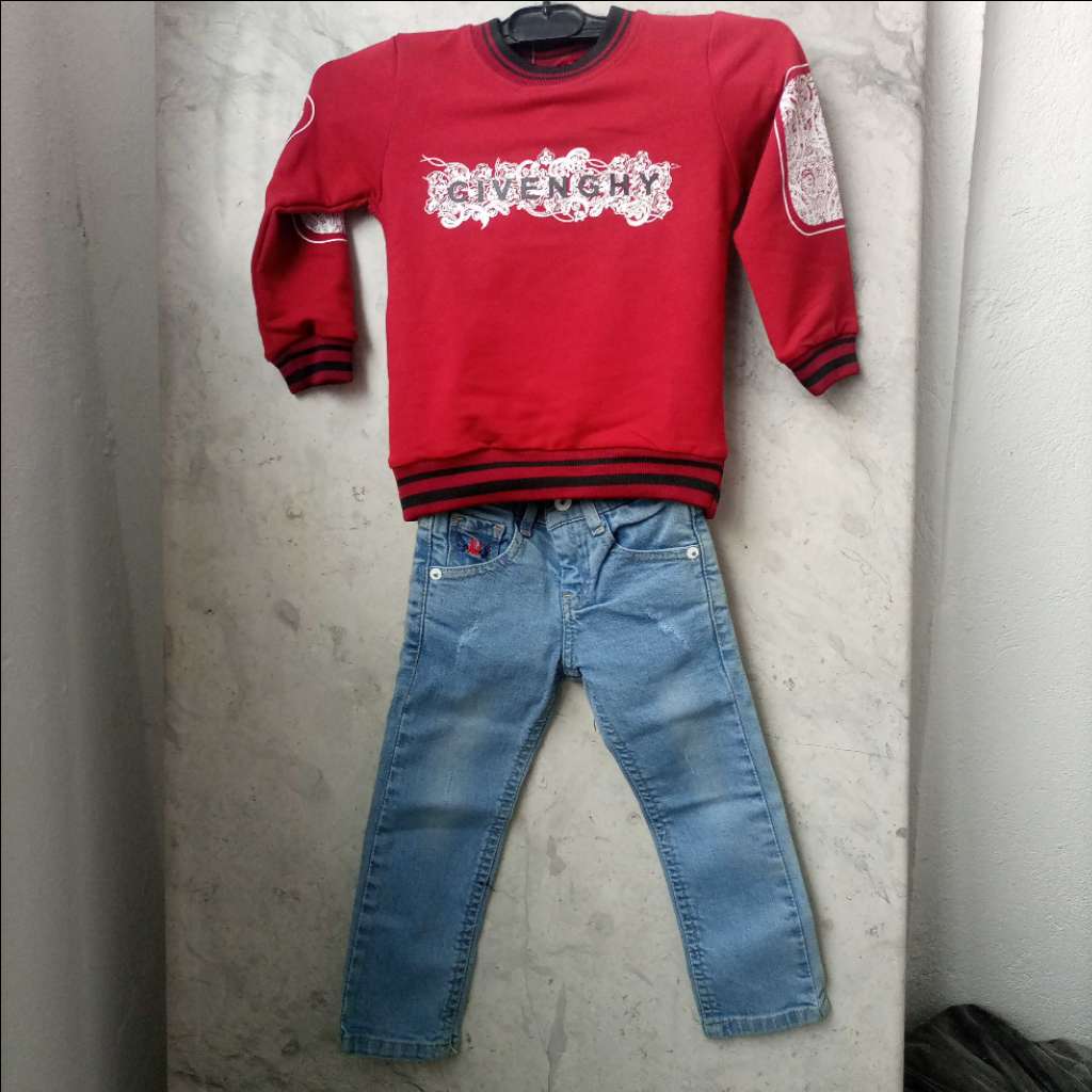 Pantalon taille 2 avec pull taille 2  et pantalon taille, 12  avec pull taille 12 tout neufs