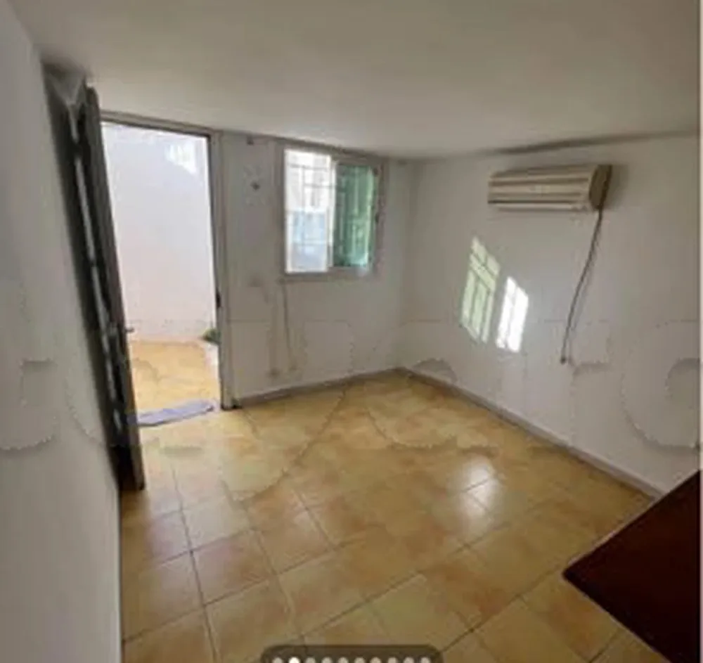 s+1 situé à menzah 5