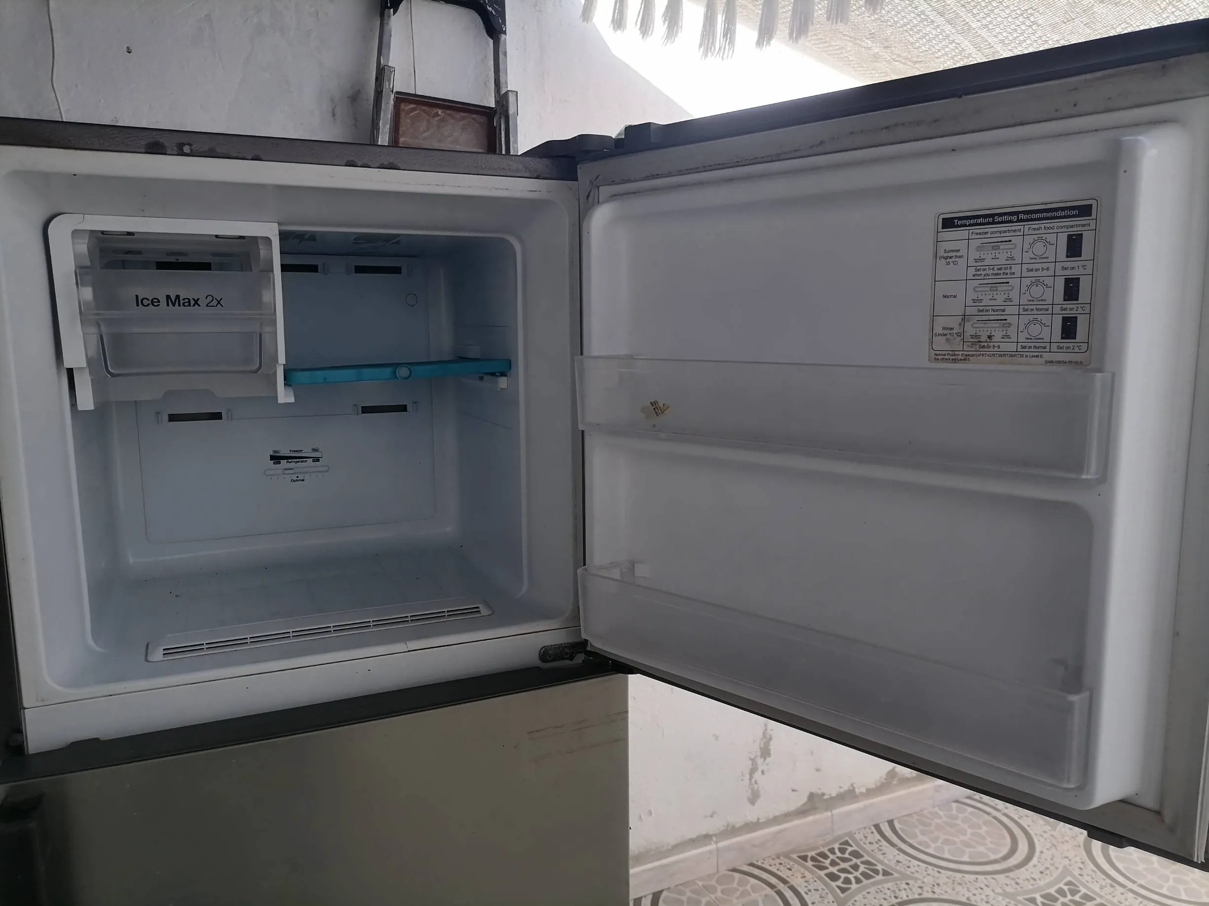 Frigidaire Samsung +climatiseur FALCON 9000BTU