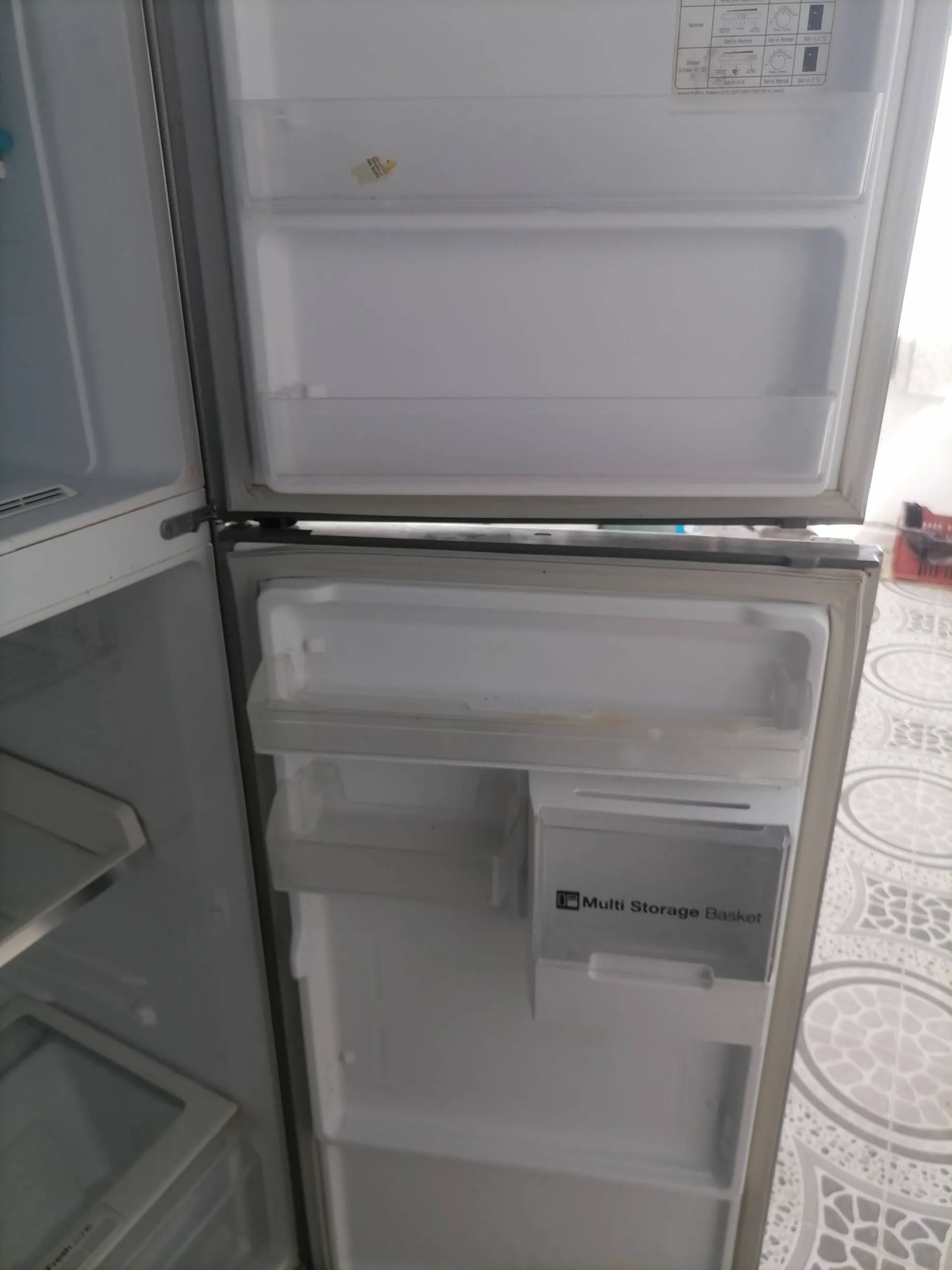 Frigidaire Samsung +climatiseur FALCON 9000BTU