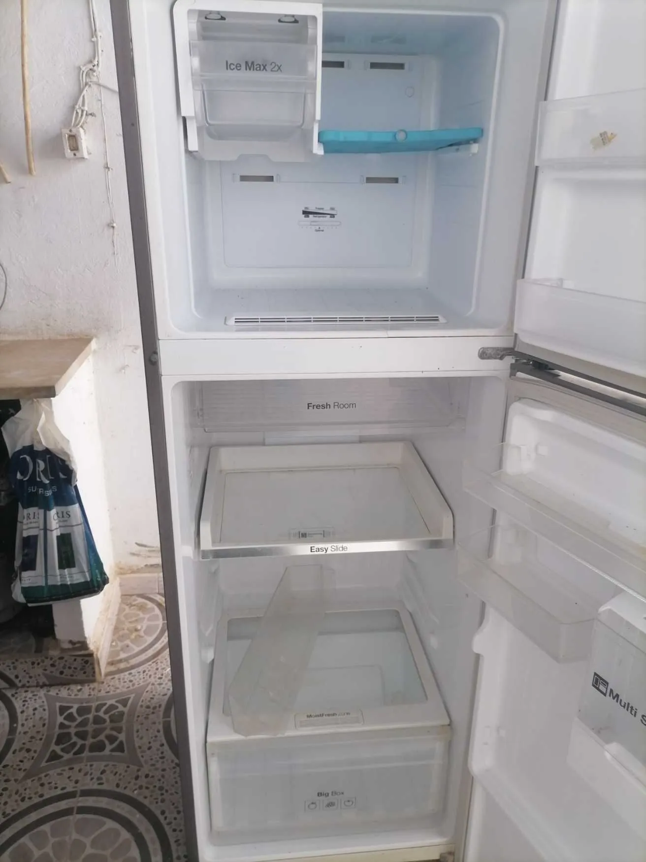 Frigidaire Samsung +climatiseur FALCON 9000BTU