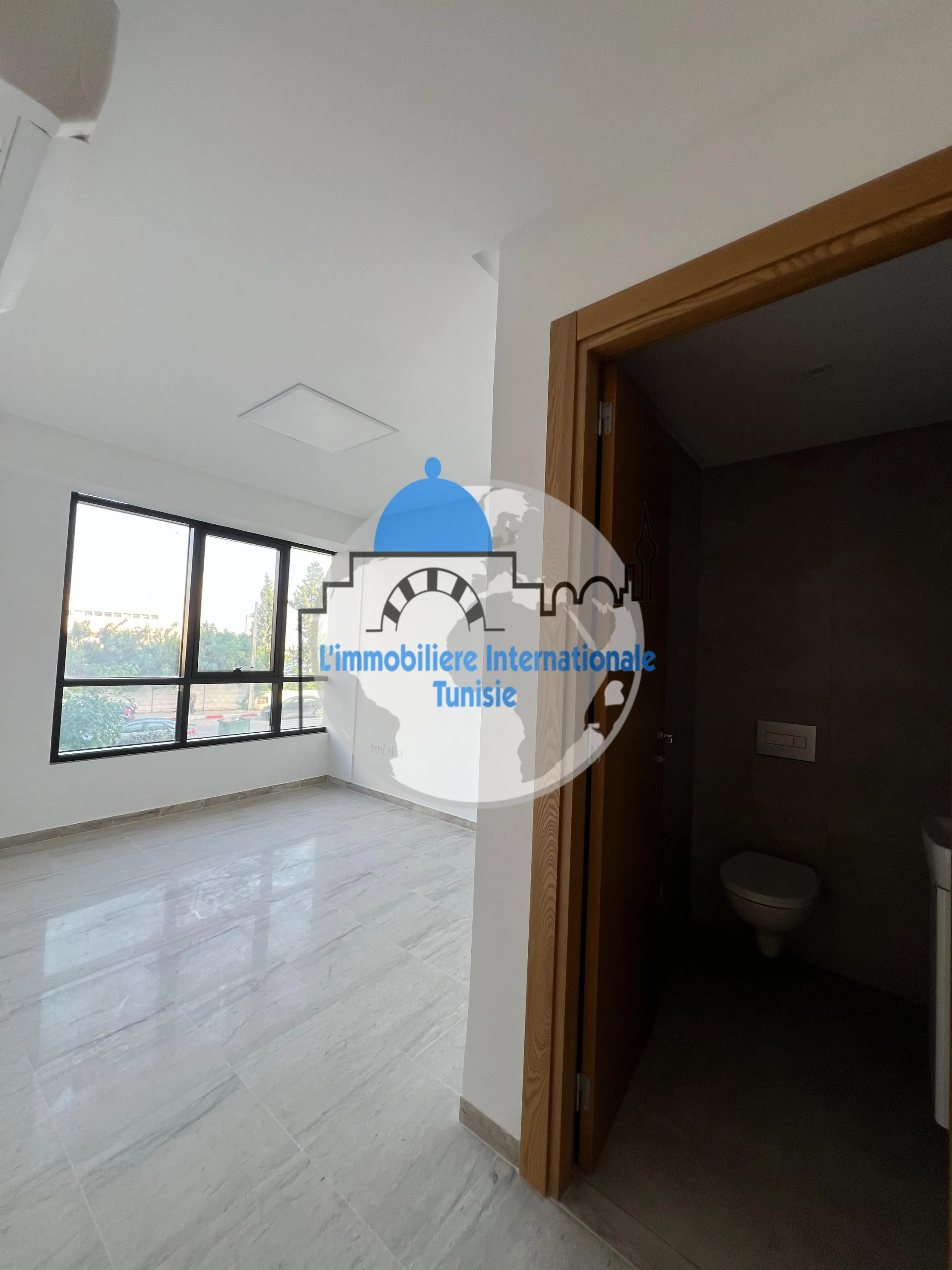 Location annuelle un bureau A+3 au centre ville Sousse 