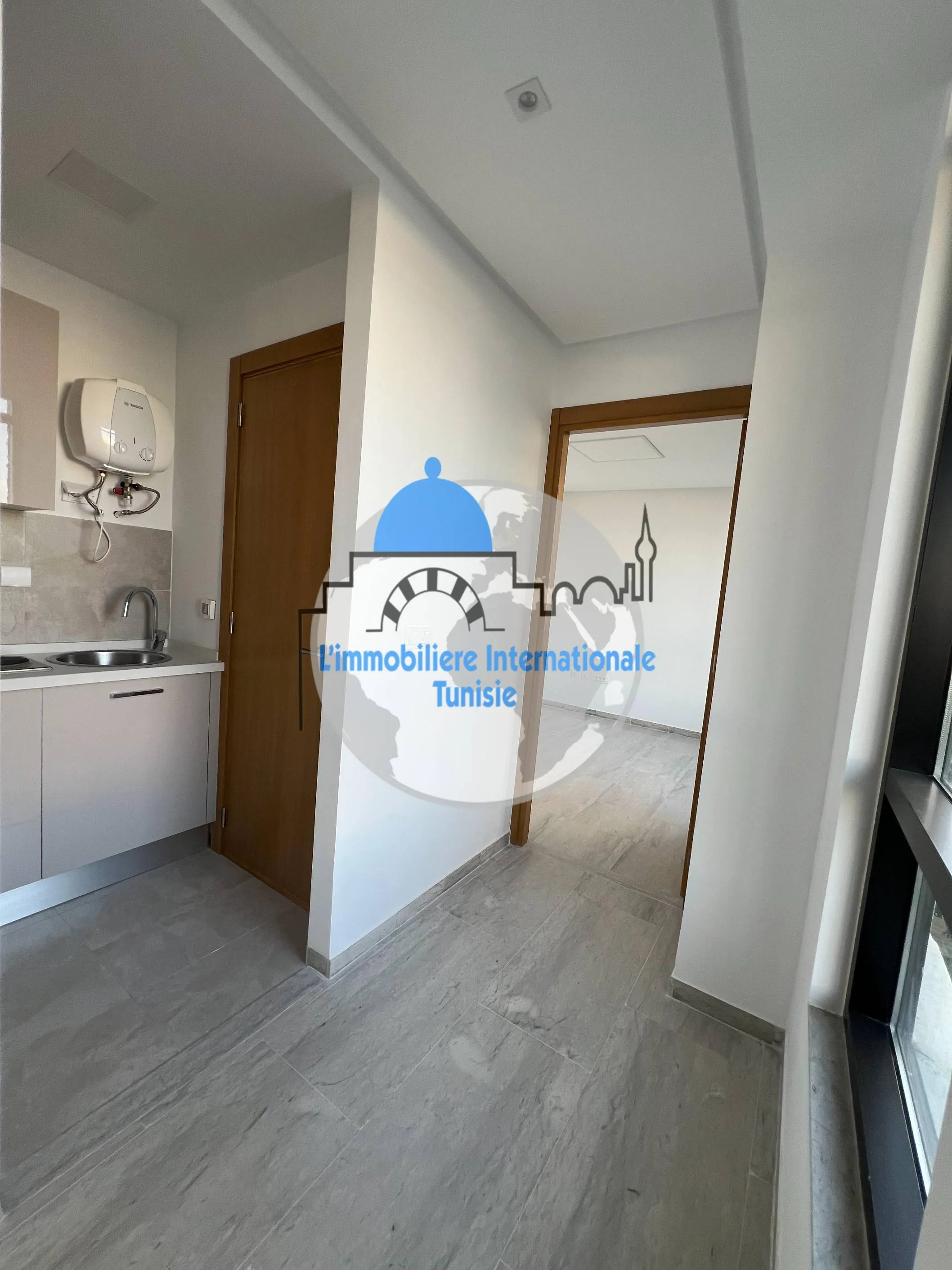 Location annuelle un bureau A+3 au centre ville Sousse 