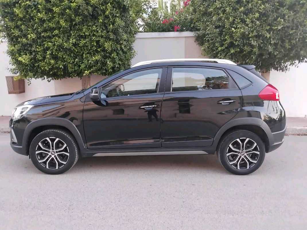 CHERY TIGGO 2 PREMIÈRE MAIN TRÈS PROPRE