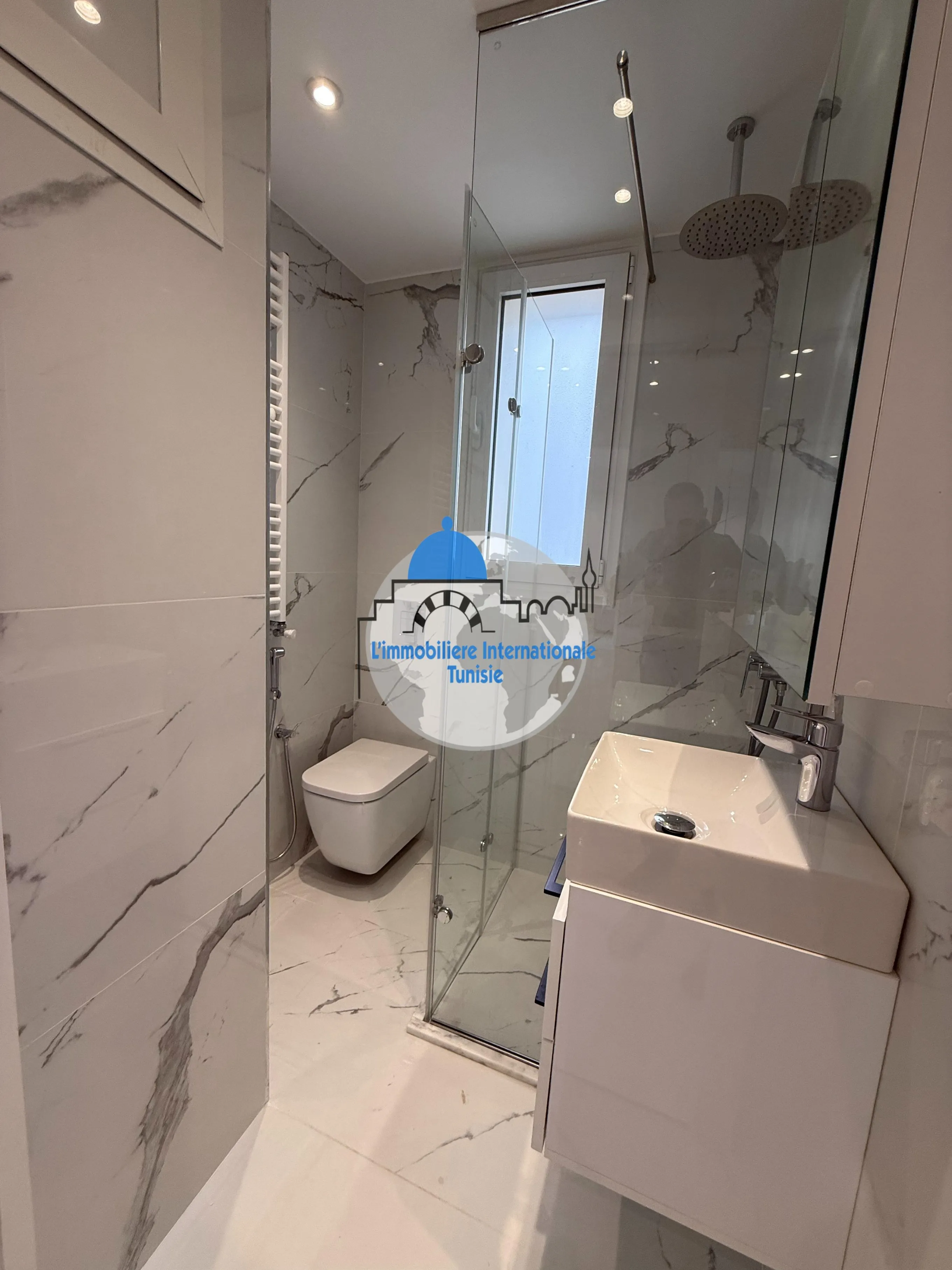  𝐀𝐩𝐩𝐚𝐫𝐭𝐞𝐦𝐞𝐧𝐭 𝐒+𝟐 𝐯𝐮𝐞 𝐦𝐞𝐫 𝗧𝗮𝗻𝘁𝗮𝗻𝗮 – 𝗖𝗵𝗮𝘁𝘁 𝗠𝗮𝗿𝗶𝗮𝗺 