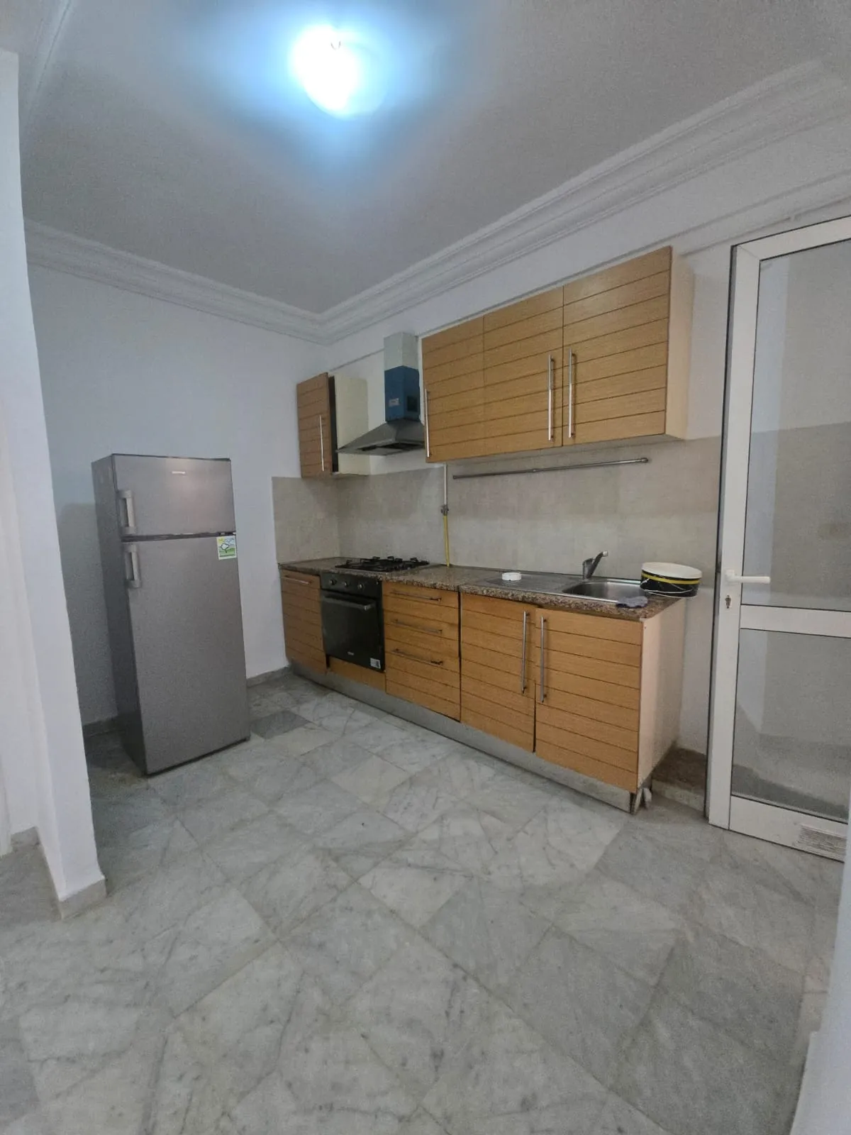 À vendre : Appartement  S+2 bon standing à deux pas de la plage  