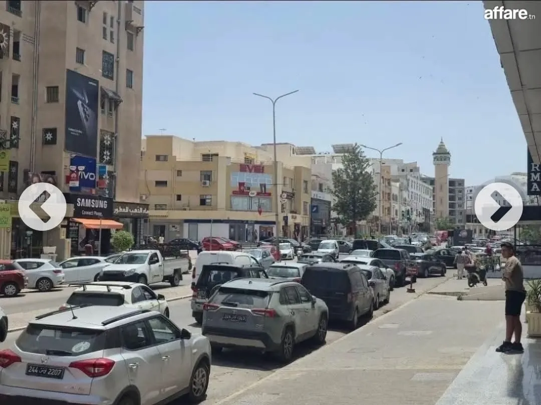 A vendre appartement s3 à Sahloul 1 avenue Yasser Arafat