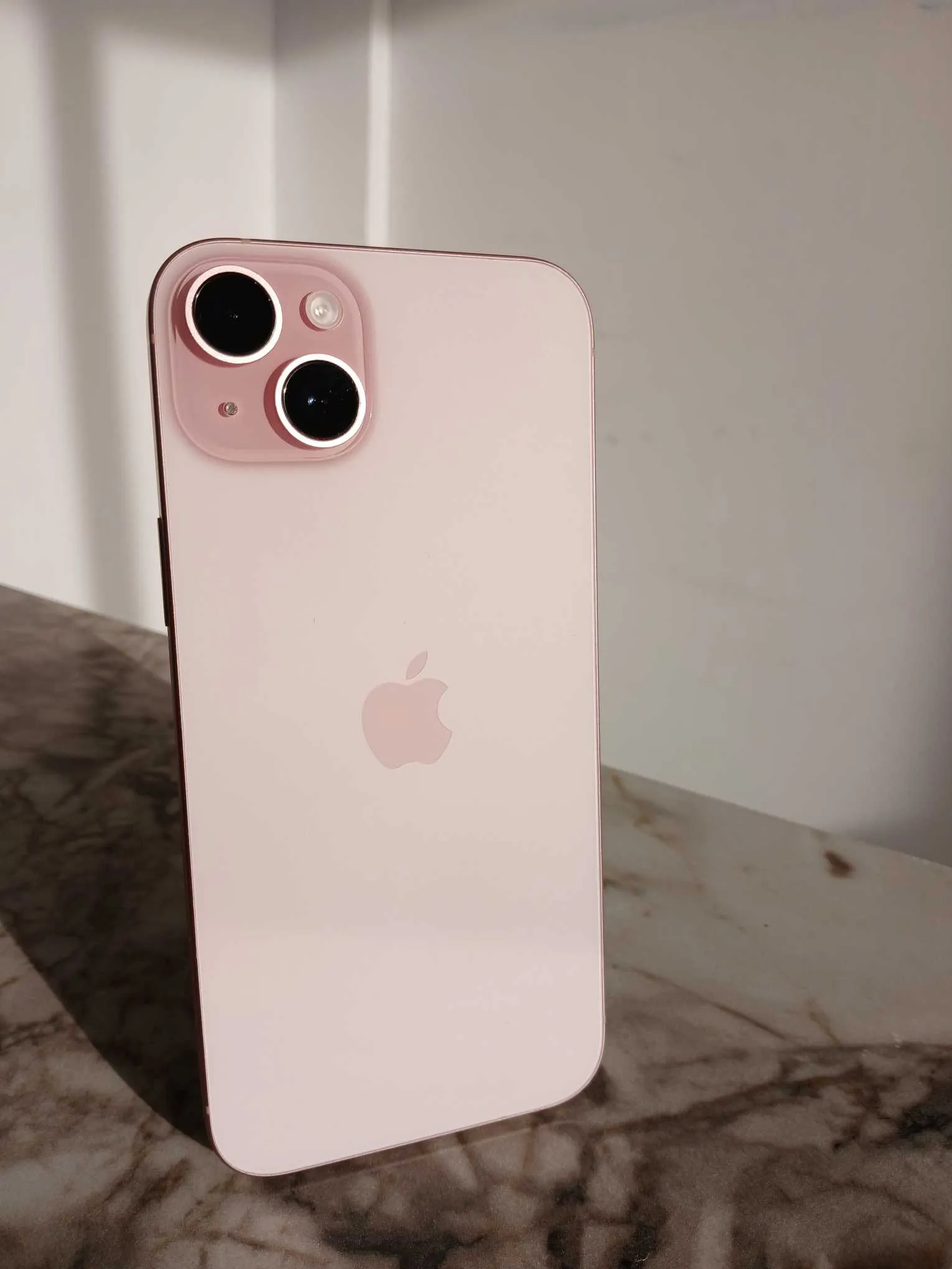 📱 iPhone 15 Plus 128 Go – Bon Occasion