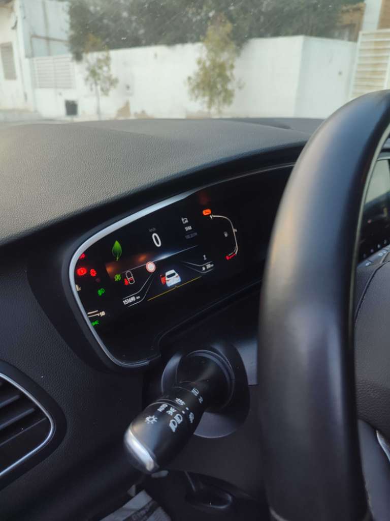 MEGANE 4 RESTYLÉE 