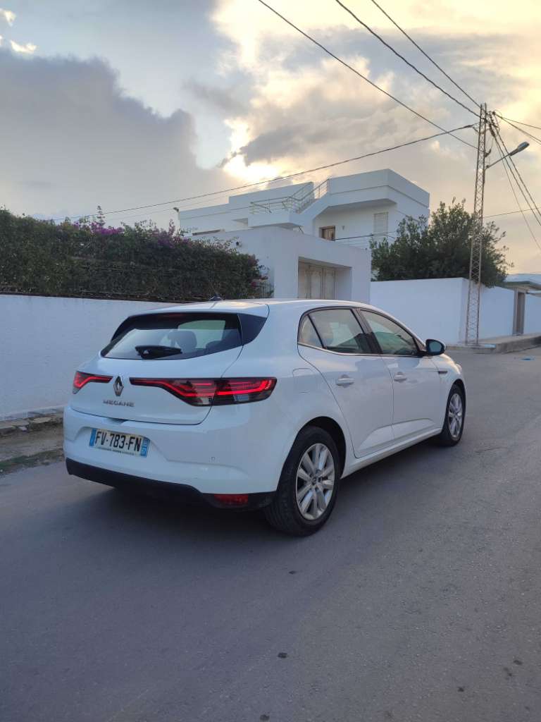 MEGANE 4 RESTYLÉE 