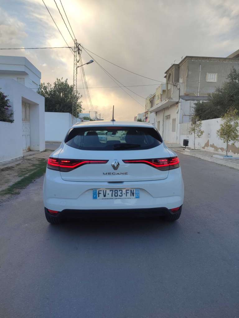 MEGANE 4 RESTYLÉE 