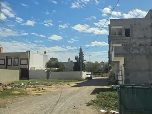 TERRAIN À VENDRE 525 m² et 250m² - CHOTT MARIEM pré résidence Folla