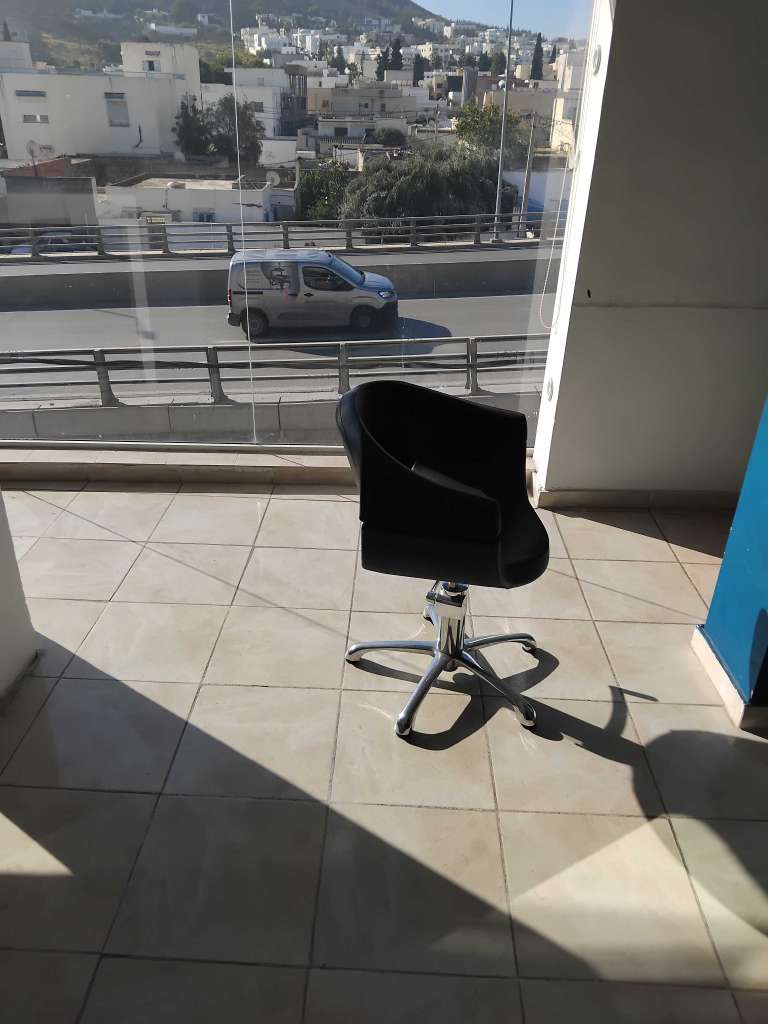 5 Chaise coiffeur femme Alpeda