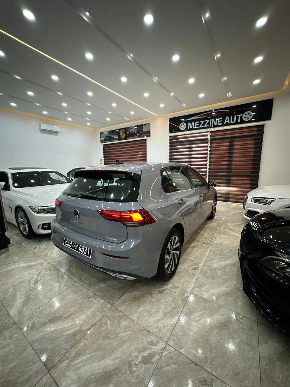GOLF 8 