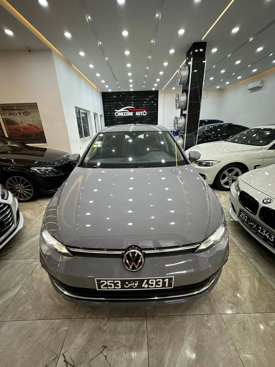 GOLF 8 