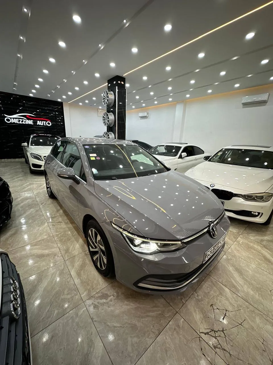 GOLF 8 