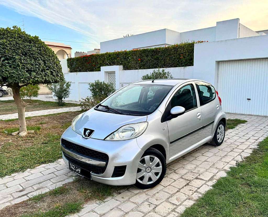 PEUGEOT 107 4 PORTES