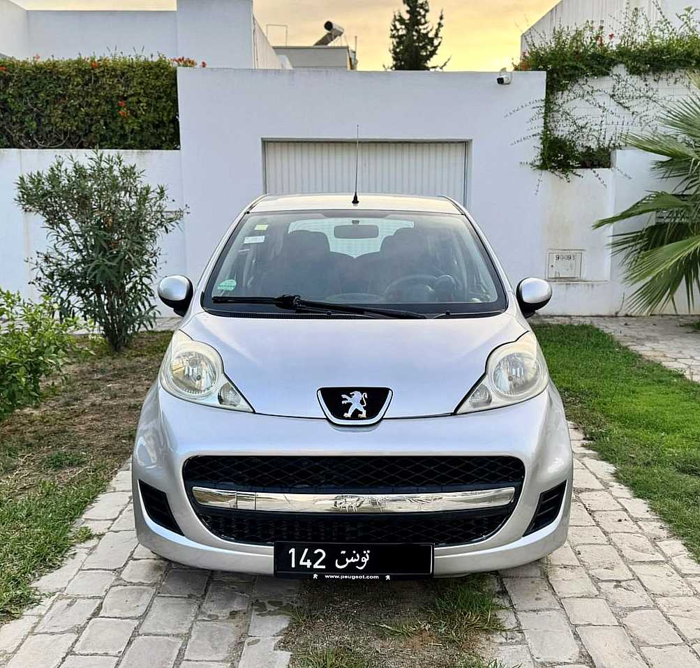 PEUGEOT 107 4 PORTES