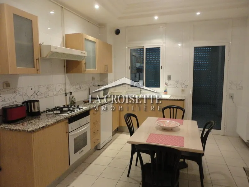 Appartement s3 meublé au Lac2 MAL0658