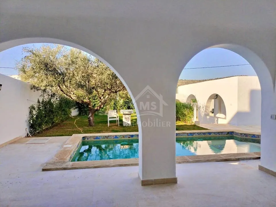 Villa toute neuve avec piscine à Hammamet Nord à vendre