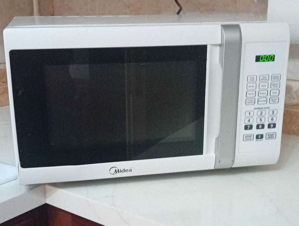 Avendre micro ondes