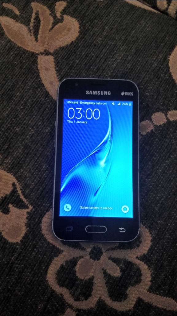 Samsung Galaxy J1 mini duos 