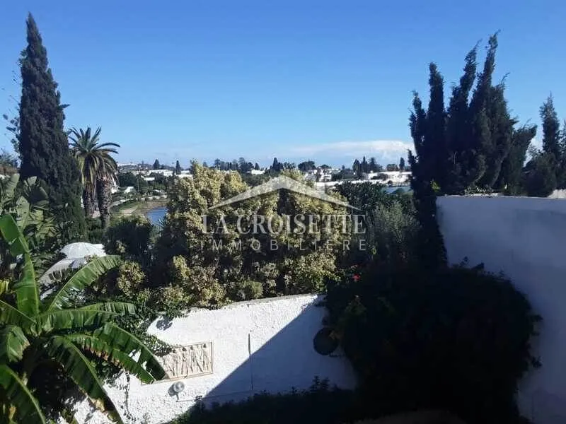 Villa s+6 avec piscine à Carthage MVL0497