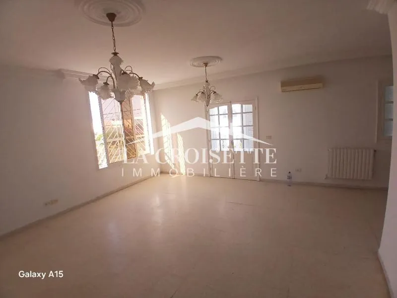 Etage de villa s4 à La Marsa MEL0543