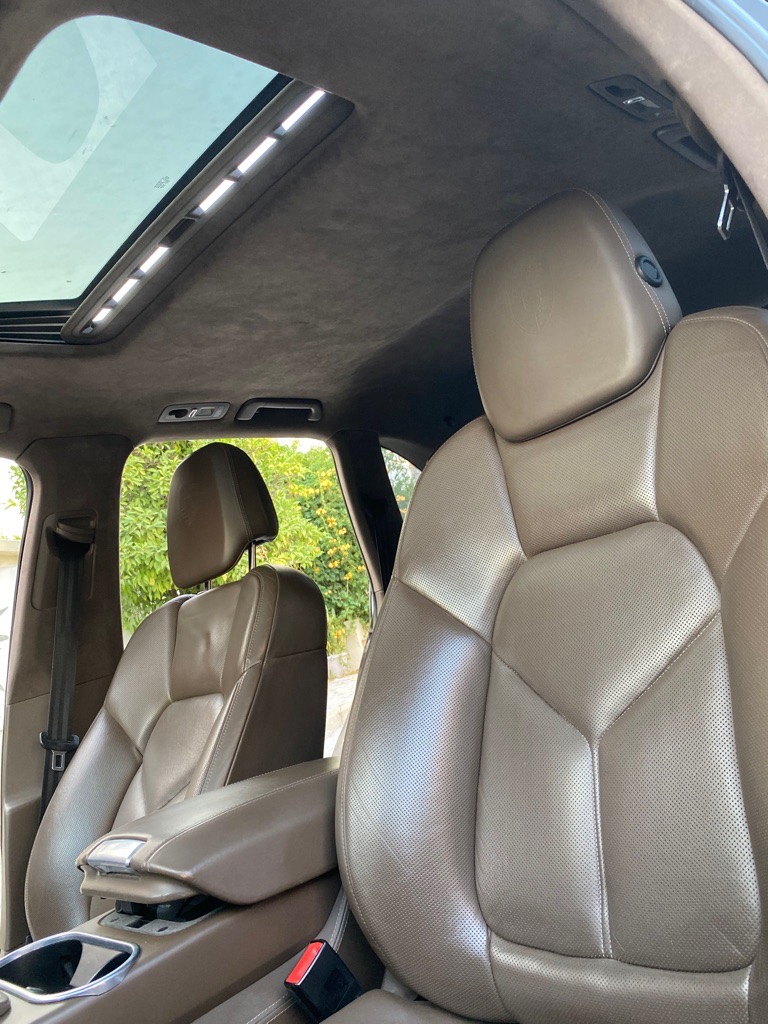 A vendre ou échange Porsche cayenne S Première main