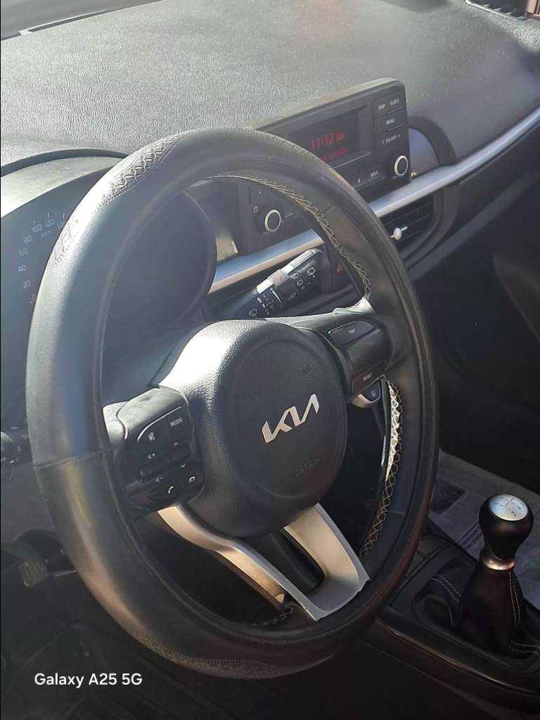  kia picanto.05 chevaux.État neuf.  1