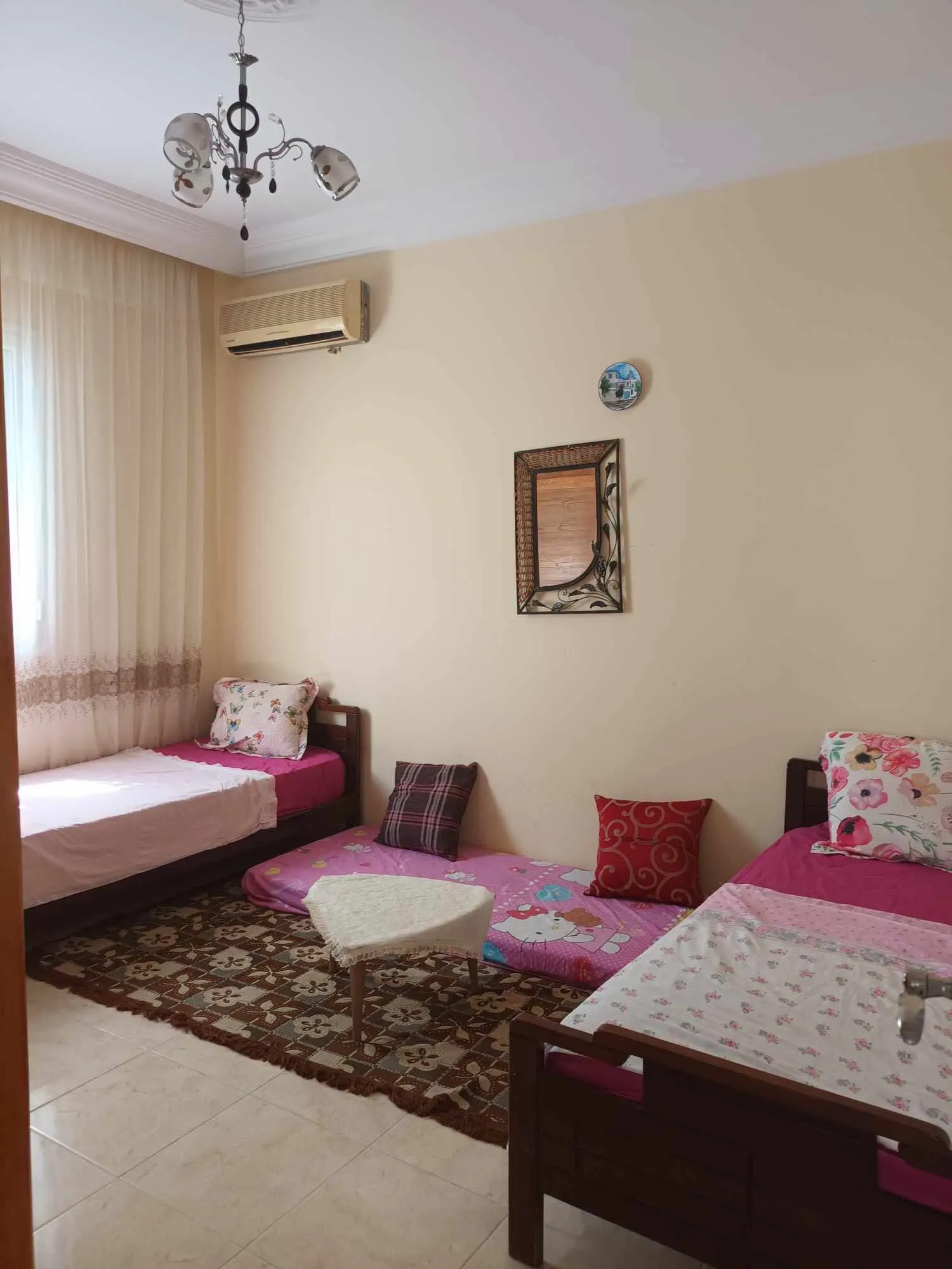 Une magnifique maison pour location de vacances avec un grand jardin à corniche Bizerte