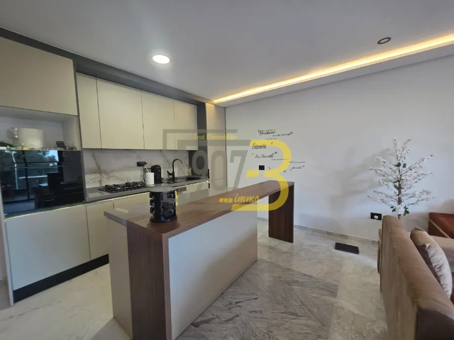 A louer S+1 richement meublé, jamais habité à soukra