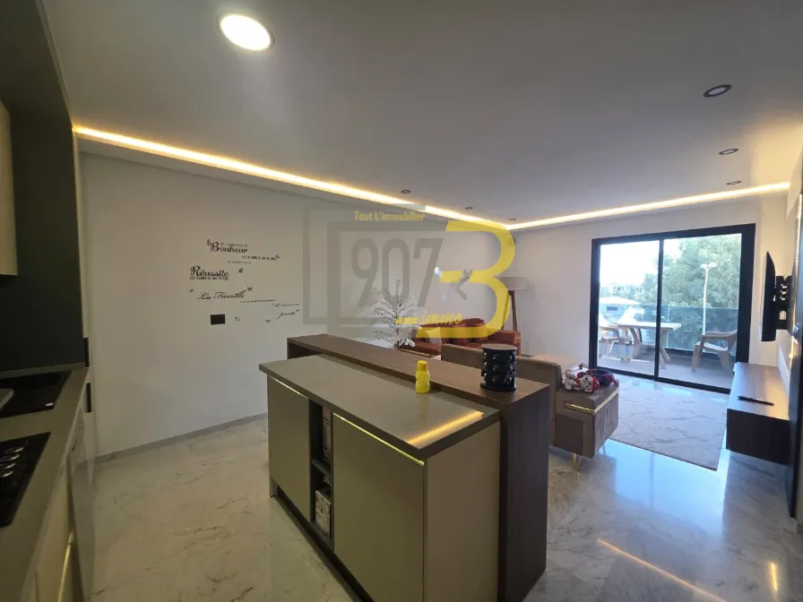 A louer S+1 richement meublé, jamais habité à soukra