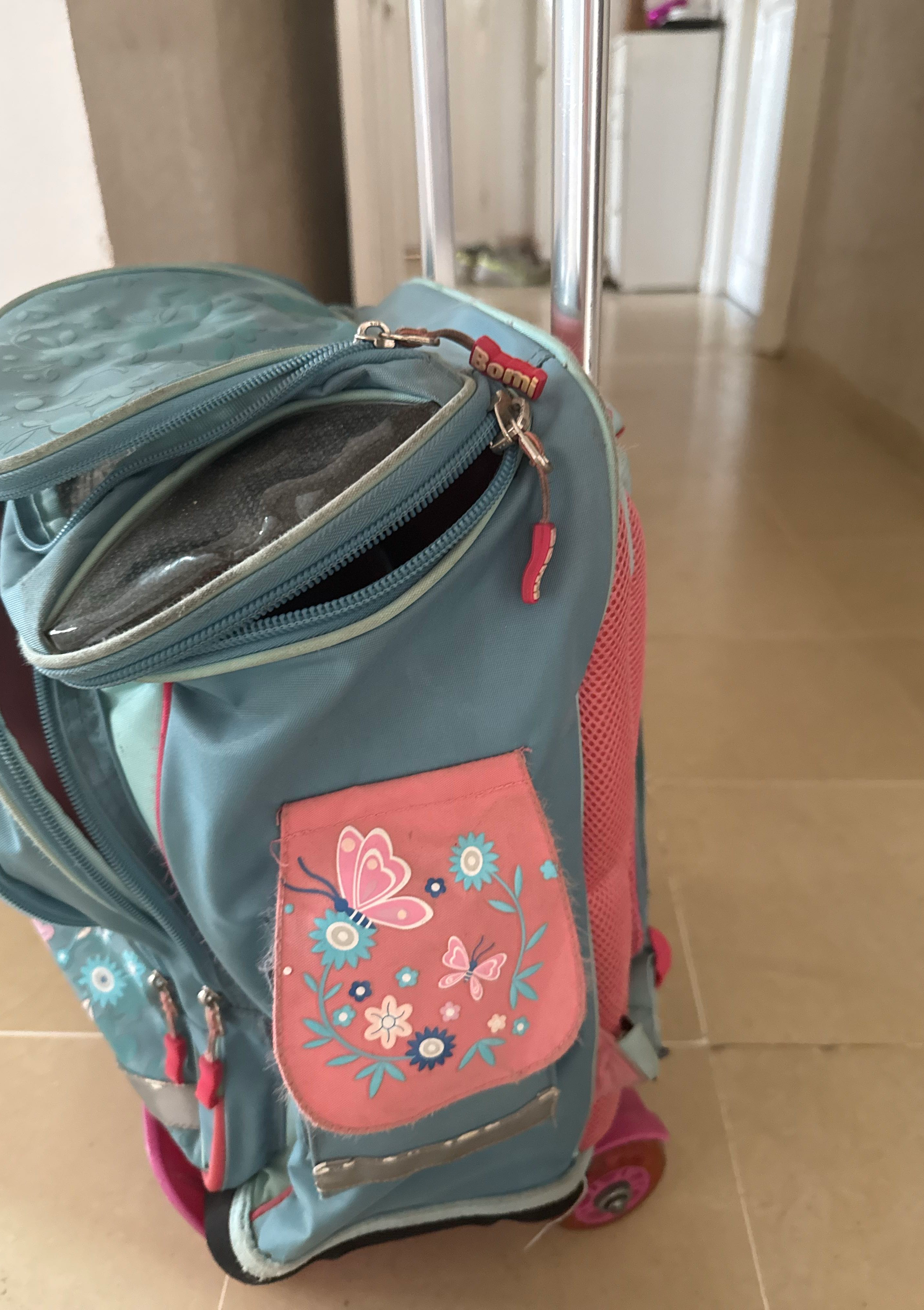 Cartable Bomi neuve
