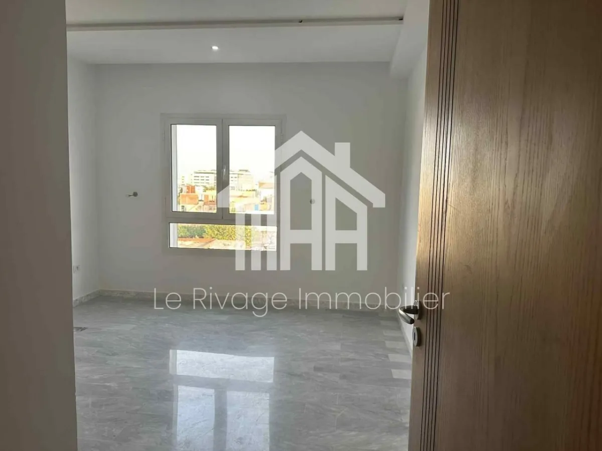 un appartement S2 aux jardins de carthage