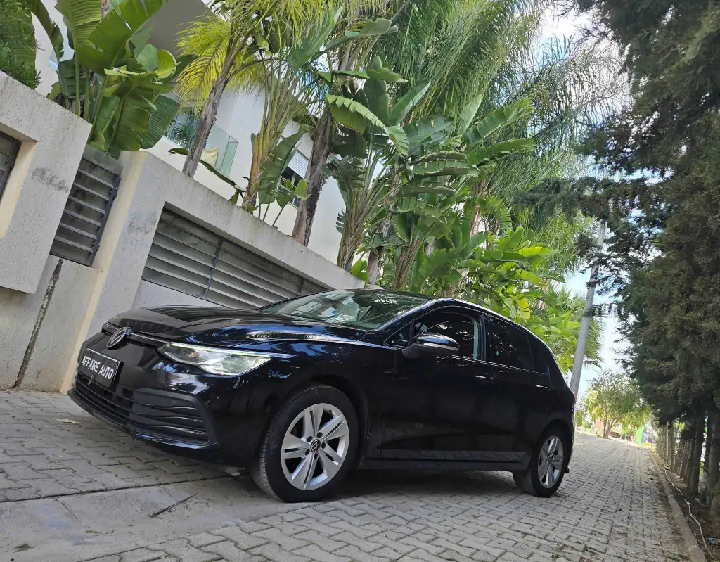 đVolkswagen Golf8 essence 2022 đ
đ on accepte l Ă©change des voitures
