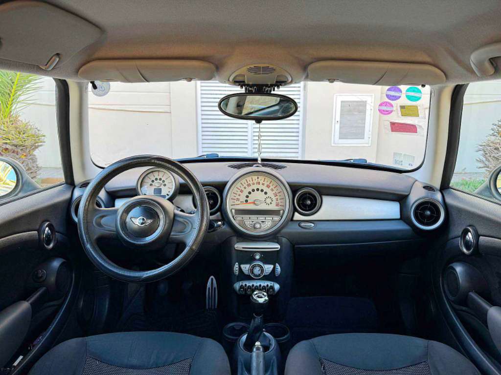 MINI COOPER ONE