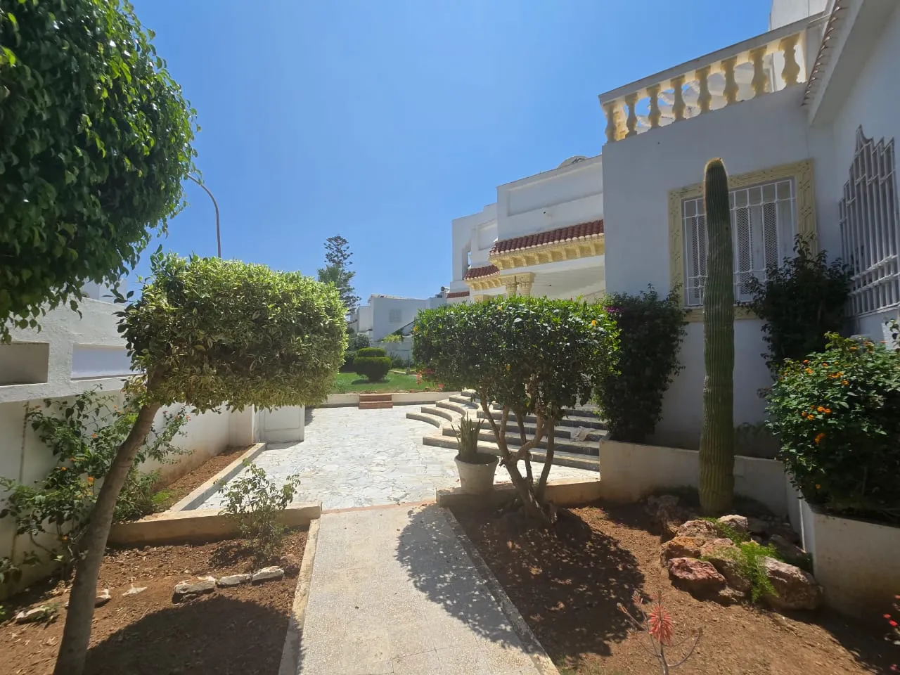 Une luxueuse villa à vendre dans un emplacement stratégique à kantaoui