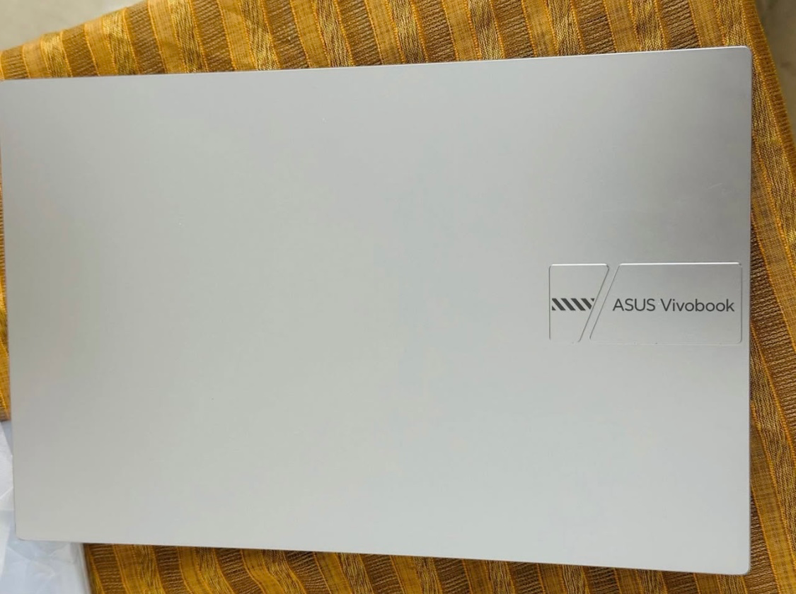 A vendre pc Asus Vivobook 13th generation