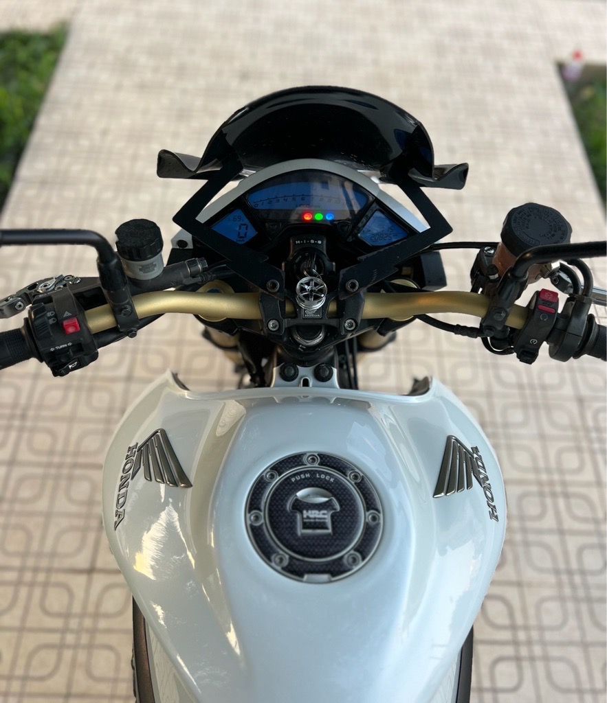 Cb1000r