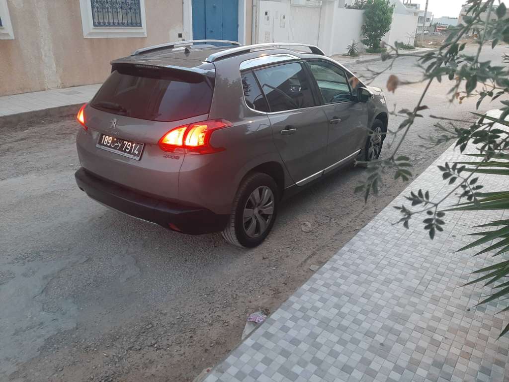Peugeot 2008 allure toute option
