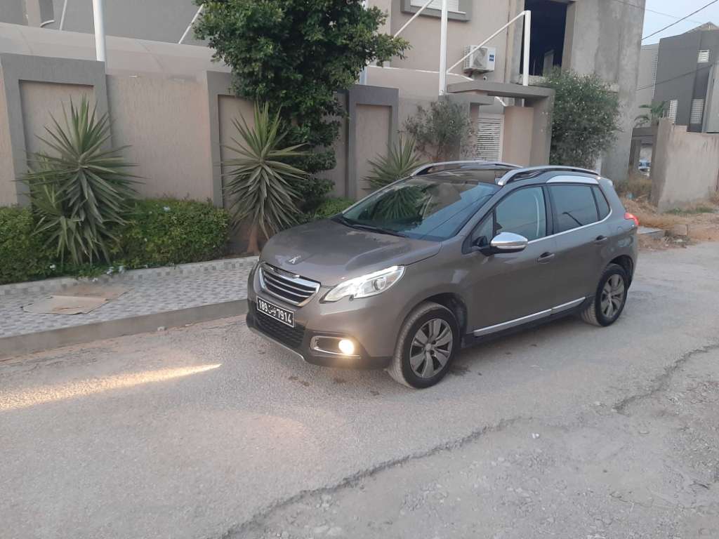 Peugeot 2008 allure toute option