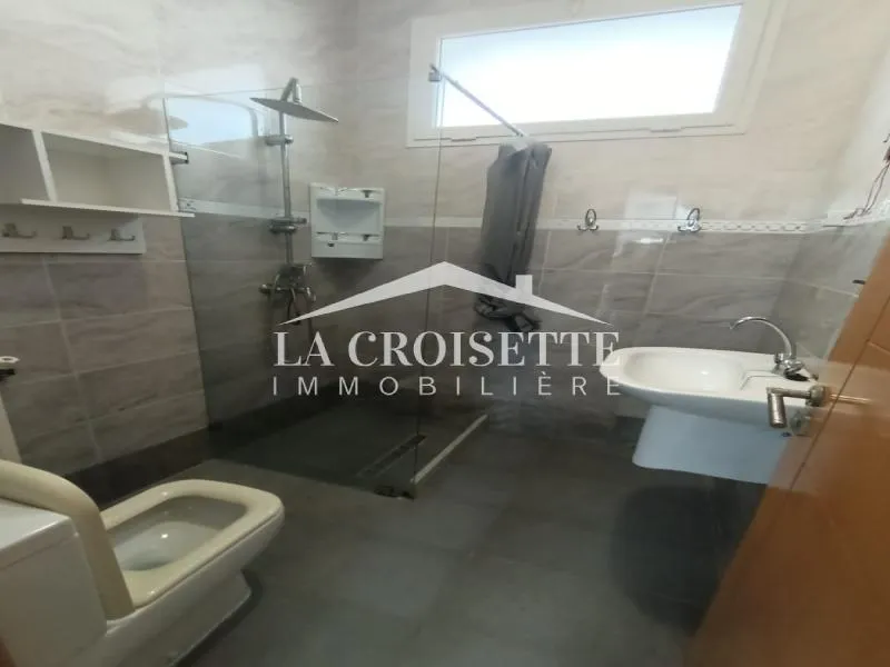Rez-de-chaussée de villa S+3 à La Marsa MAL2191